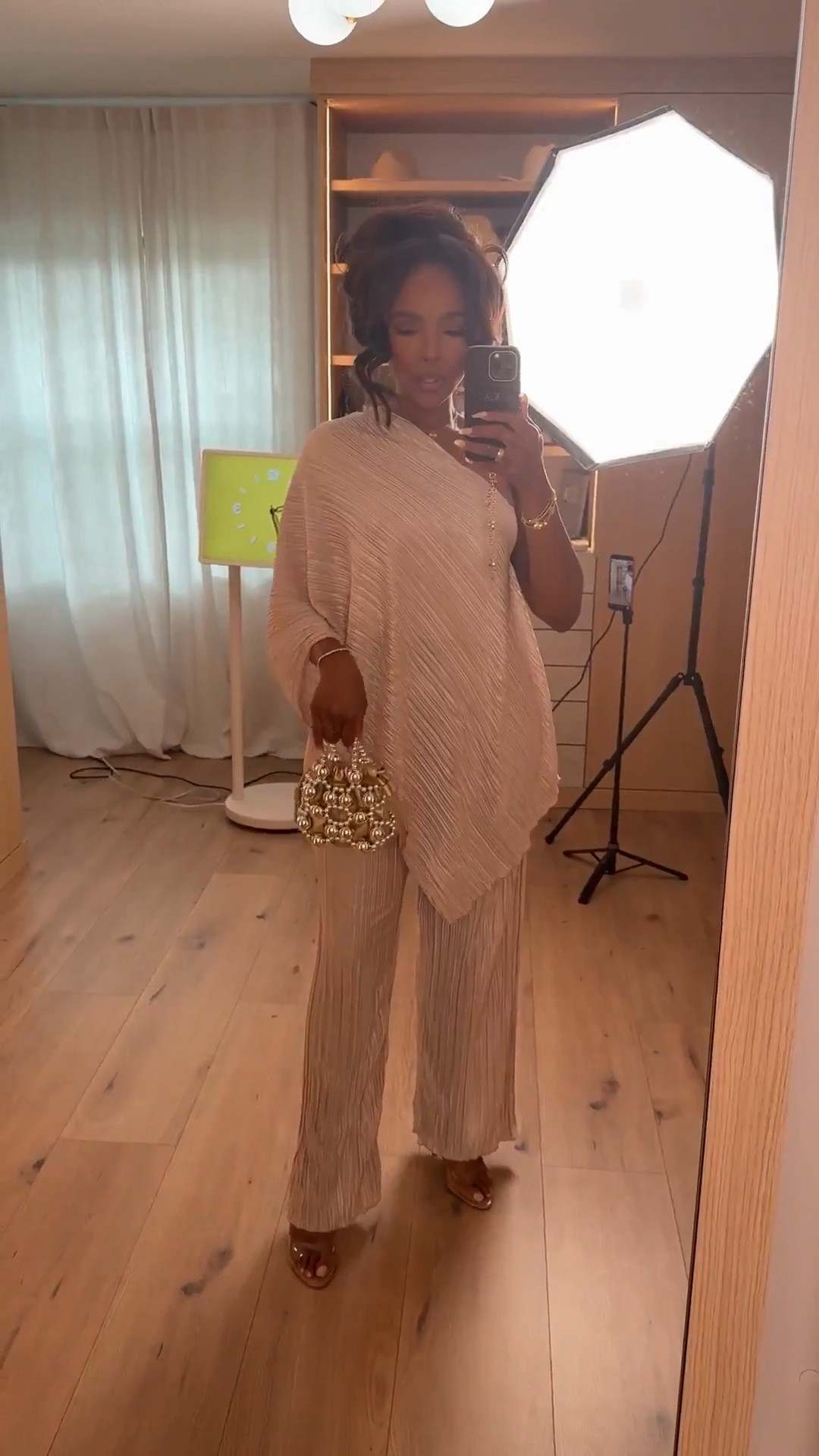 Scroll to shop! ✨ Everything from this look is linked below. 👇🏽    

Wearing: Size Small | 5’4” | 140 lbs  

📲   Download the FREE LTK app & follow me (@kirasfashionfinds) to shop all my daily finds.  #LTKootd #LTKPetite #LTKU