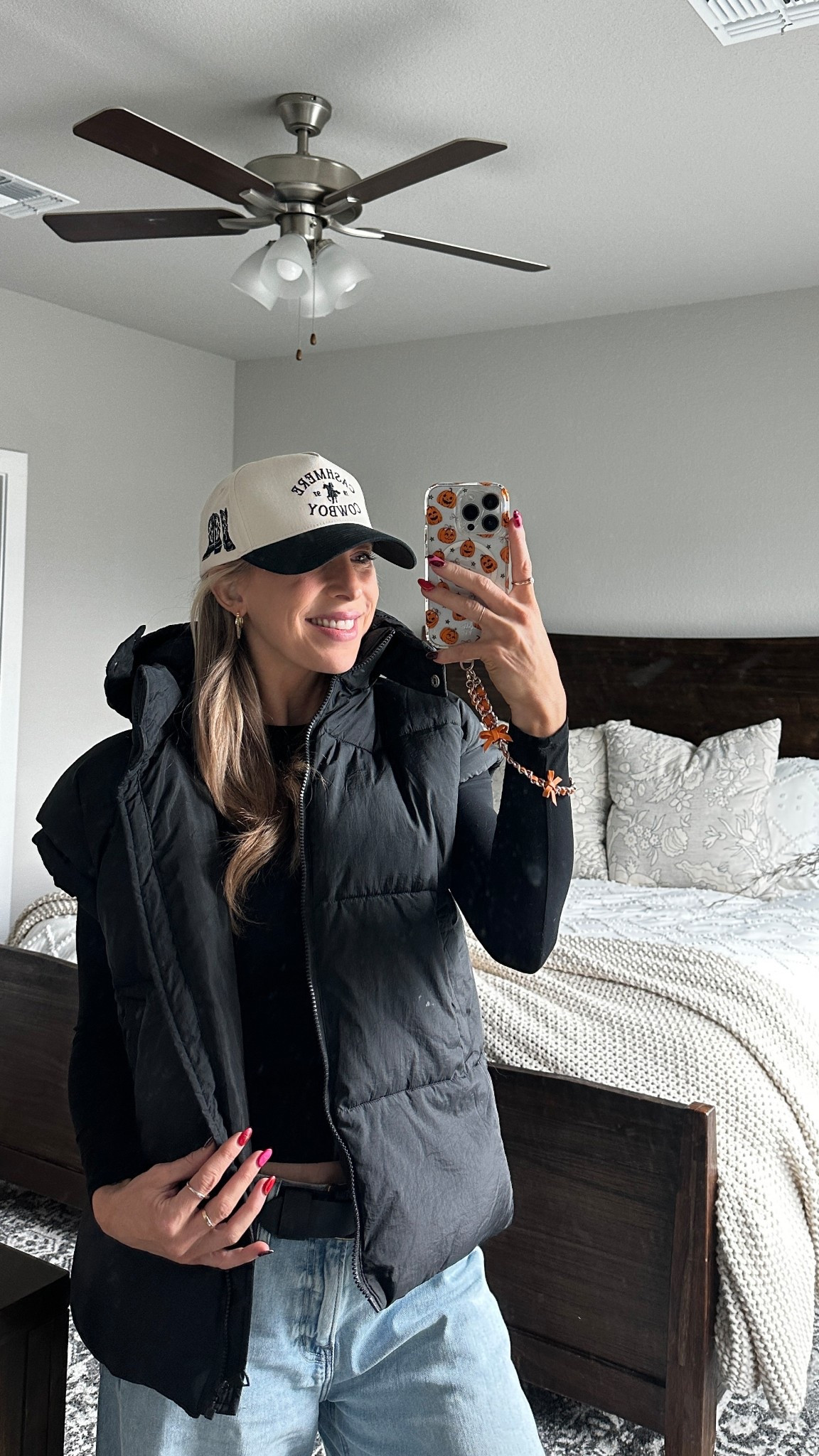 wearing a medium in this amazon puffer vest and a small in the double lined long sleeve! 

#LTKSaleAlert #LTKParties #LTKFindsUnder50