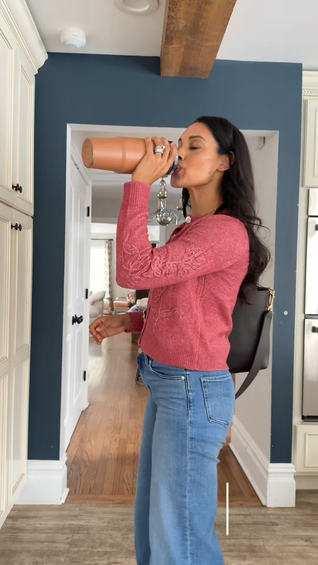 #ad If I’m busy, I don’t skip the basics.
Protein. Hydration. Prepared snacks.
Linked what keeps me consistent.
#JustIngredients #JIApproved #JIxTarget #TargetPartner #target @just.ingredients 
@just.ingredients.shop