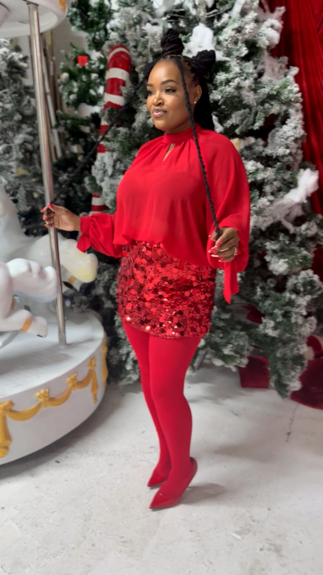 From family photos to Christmas parties, this outfit is PERFECT — festive, cute, and so easy to dress up or keep casual 🎄✨
I linked the full look on LTK so you can shop everything and feel holiday-ready for every event on your calendar!

#holidayoutfit #christmasstyle #familyphotos #LTKfashion #LTKholiday #LTKfinds #LTKsale #shoppingfavorites #onlineshopping #festivefashion #ShoppingWithPriiincesss #Atlantamom #Atlantabloggers #Atlantablogger #AtlantaCreator #Atlantacontentcreators #Atlantacontentcreator

#LTKHoliday #LTKgrwm #LTKootd