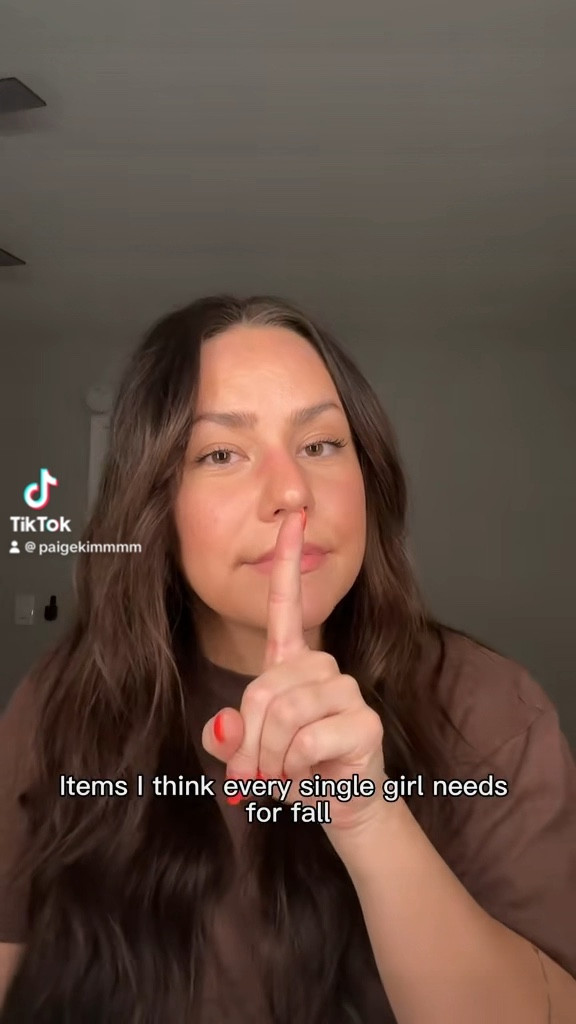 Fall/winter essentials for the gals 🍂☕️❄️🤎 

#LTKGiftGuide #LTKSeasonal #LTKstyletip