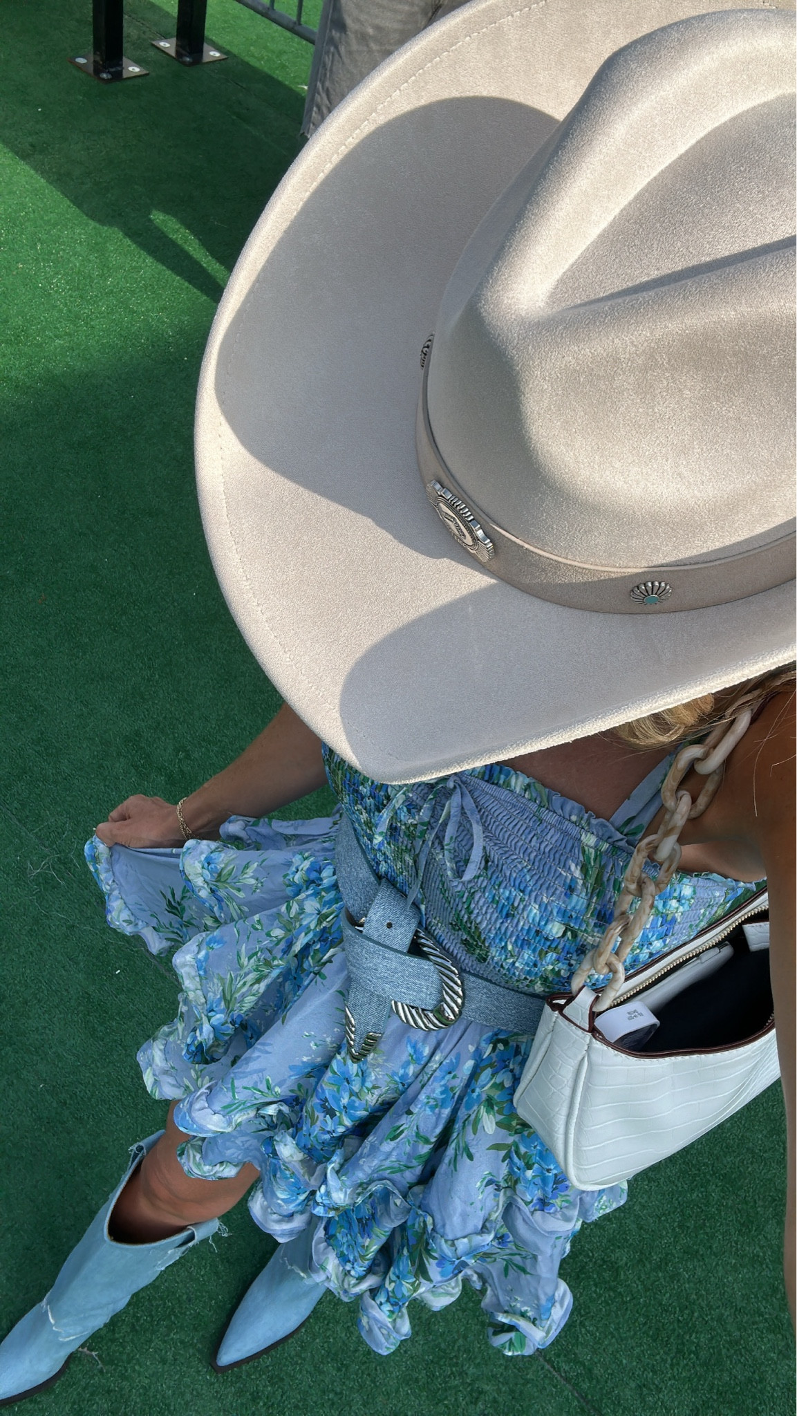 Country concert outfit idea

#LTKFindsUnder50 #LTKOver40 #LTKSaleAlert