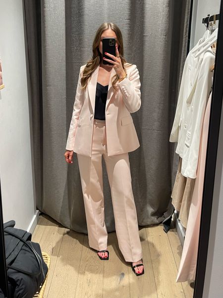 Last minute outfit shopping for The Races
Trying…
A size 10 in the pink blazer
An 8 in the black cami
A size 8 reg in the pink trousers
All Mint Velvet, I’m 5ft 6 

Wedding guest 

#LTKSeasonal
