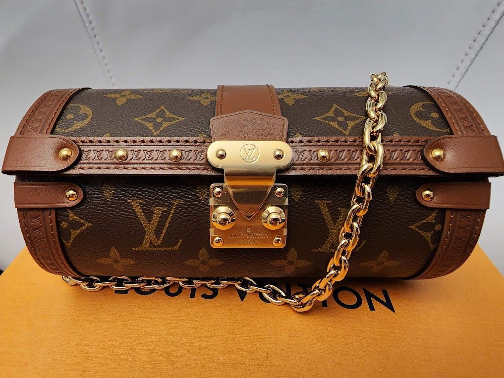 Louis Vuitton Louis Vuitton Papillon Trunk w/Metal and Monogram strap | Grailed | Grailed