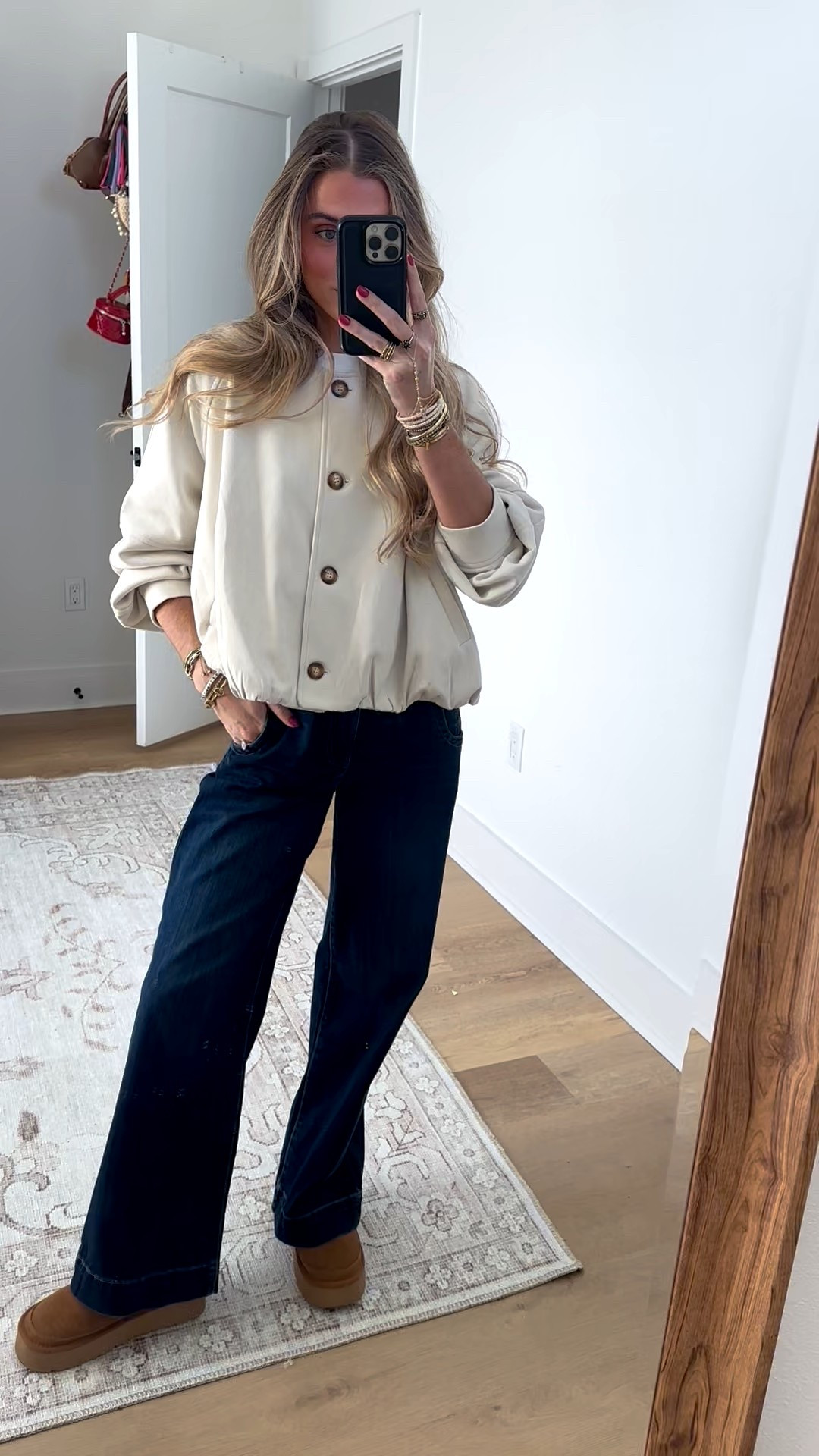 Kut from the kloth meg high rise jeans, size down. Amazon size small Daacee Women Faux Suede Cropped Jacket Vintage Button Front Round Neck Short Jackets Streetwear Outerwear. Cuts clothing size SLOANEV tomboy tee  

#LTKStyleTip #LTKFindsUnder100 #LTKootd