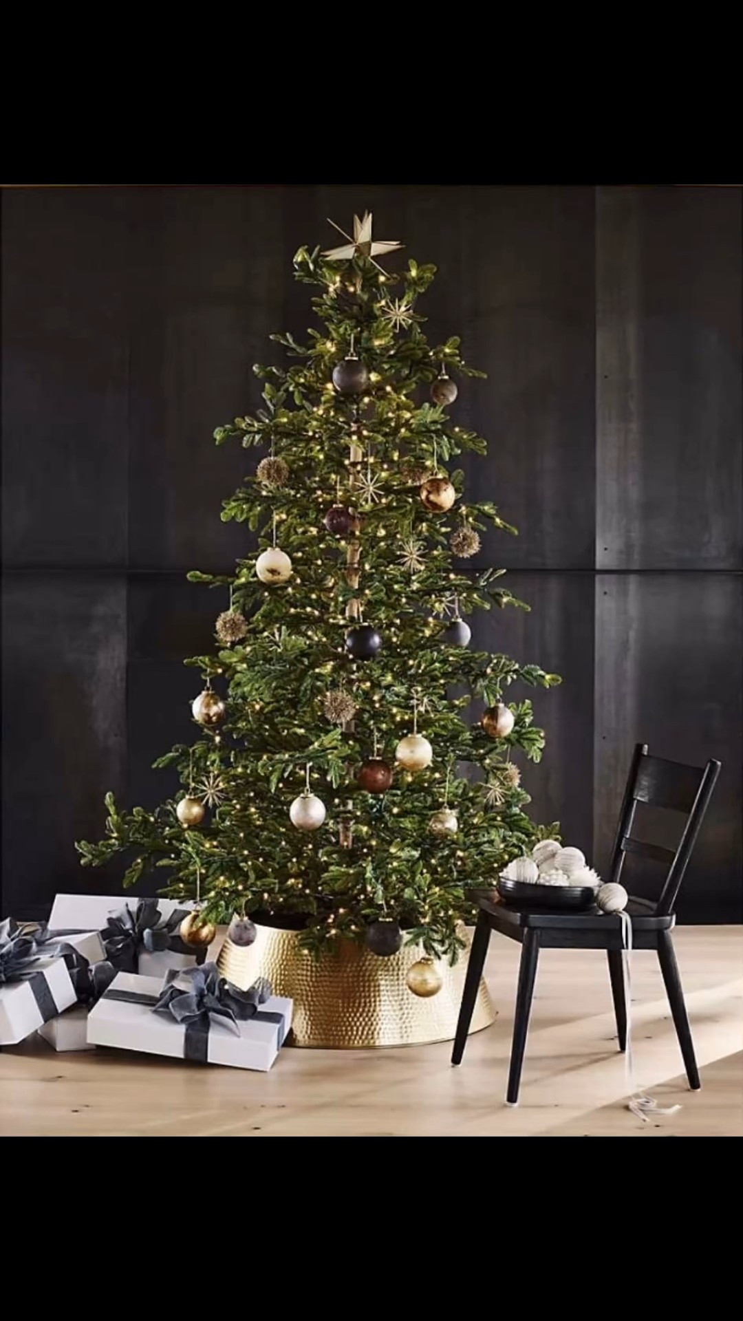 Early Black Friday Sale - up to 30% off Christmas trees and holiday decor and double rewards! 
Neutral, twinkle, Christmas living room, Christmas trees ornaments, tree skirt, mantel decor, ceramic holiday trees, earthy, modern, transitional, minimalist, farmhouse, cozy, natural, black, green, Walmart, Target, Wayfair, Pottery barn style, Restoration Hardware look, Crate & Barrel aesthetic 

 

#LTKHome #LTKSaleAlert #LTKHoliday