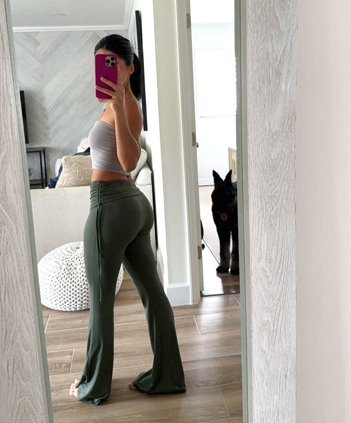 I bought some pants sooo similar to these in Costa Rica and I found a dupe for them on Forever 21! Wearing a size small 🫶🏼

#LTKSaleAlert