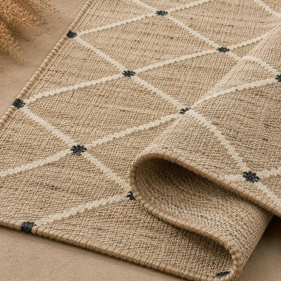 Handwoven Jute Diamond Area Rug - Contemporary Natural Carpet Rugs- Bedroom Living Room Dining Ro... | Amazon (US)