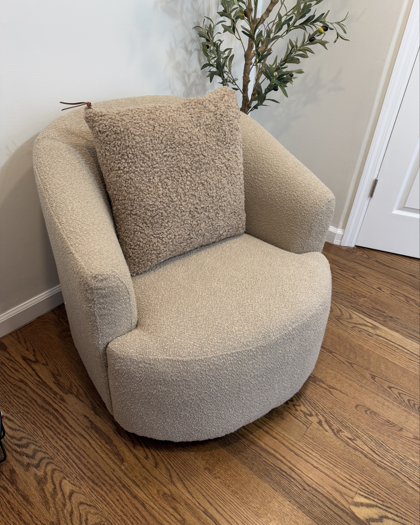 Better Homes & Gardens Teddy Pillow with Chunky Zipper, 20 x 20, Oatmeal. 

#LTKHome #LTKSeasonal