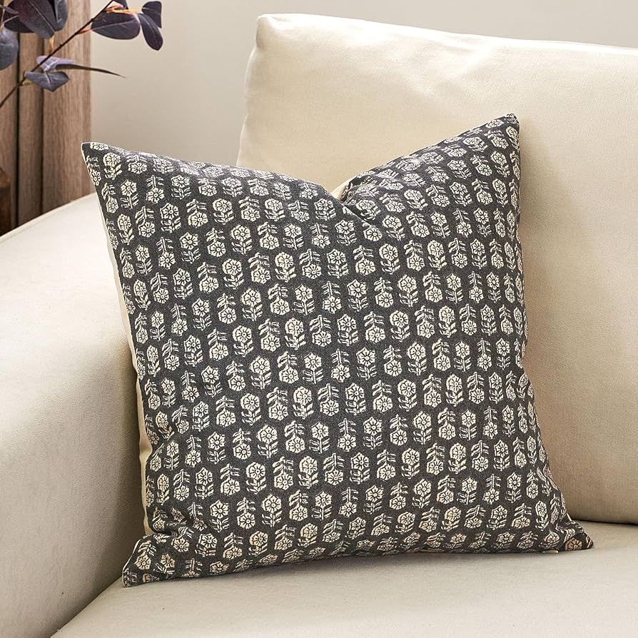 DOMVITUS 18x18 Pillow Cover, Floral Pillow Covers, Couch Pillows for Living Room, Decorative Farm... | Amazon (US)