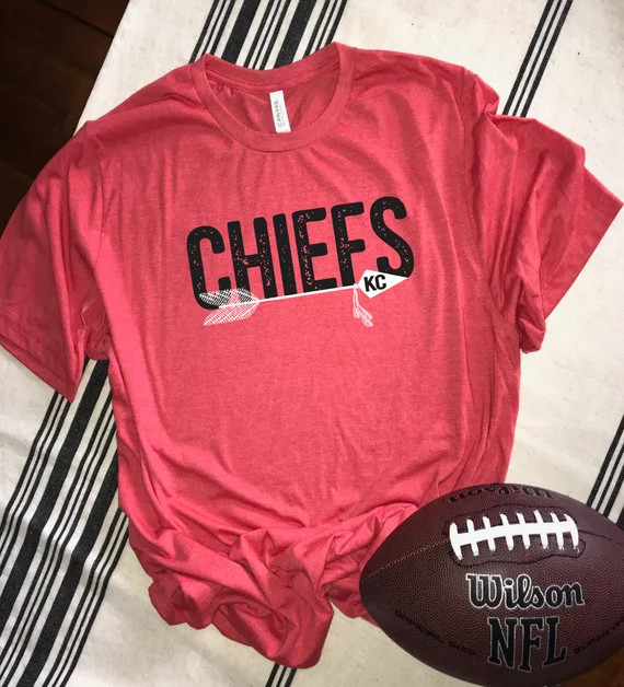 KC Chiefs T-shirt Arrow/feathers | Etsy | Etsy (ES)