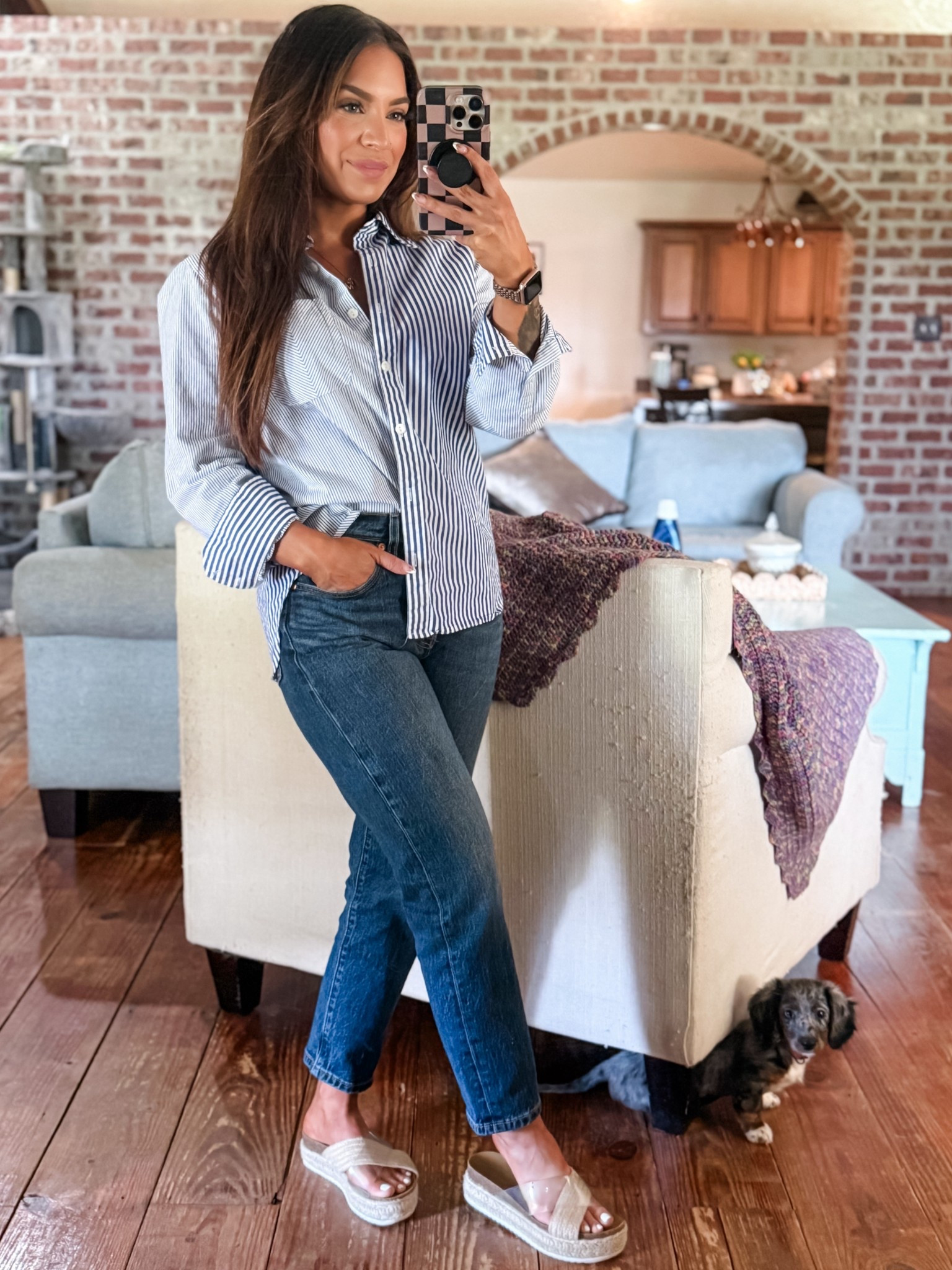 Monday Mom Fit 💙👖

#LTKmomlife #LTKPetite #LTKootd