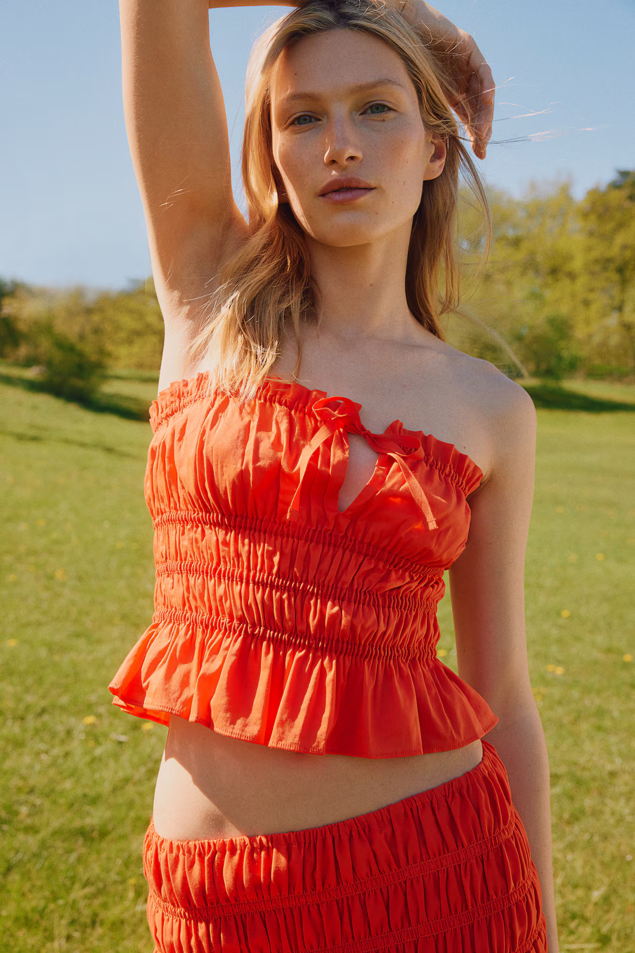 Smocked bandeau top | H&M (UK, MY, IN, SG, PH, TW, HK)