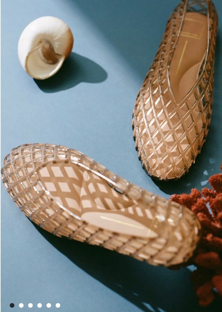 Spring trending jelly’s. Sized up one size to large in the active wear set for this comfy fit. Travel outfits. Spring fashion. 2026. Aerie. Plus size fashion. Vacation outfit. Spring outfits 2026. Sports outfit. Spring outfits 2026. Spring fashion. Easter. Jumpsuit. Romper. Memorial Day weekend. GRWM. Sports mom outfit 




#LTKSaleAlert #LTKdayinmylife #LTKOver40