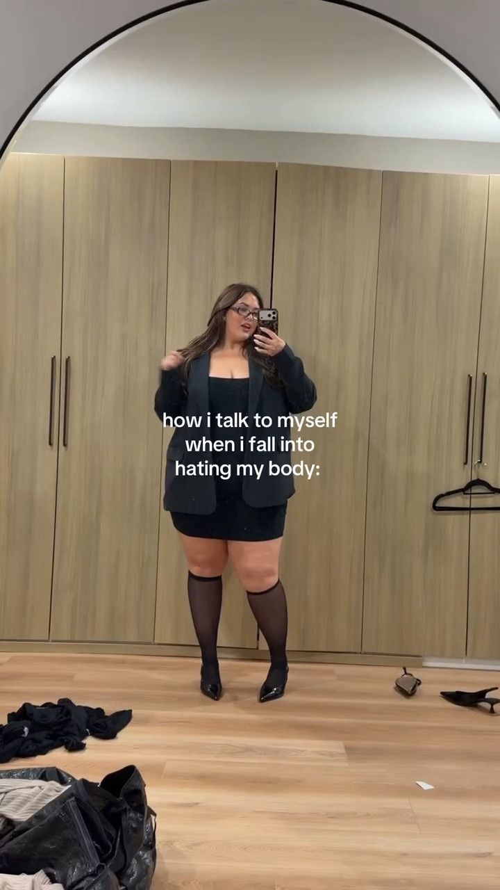 recreated this outfit from Pinterest and I’m loving it !!! 🤓

Pinterest outfit, chic outfit, chic style, chic fashion, blazer

#LTKootd #LTKPlusSize #LTKgrwm