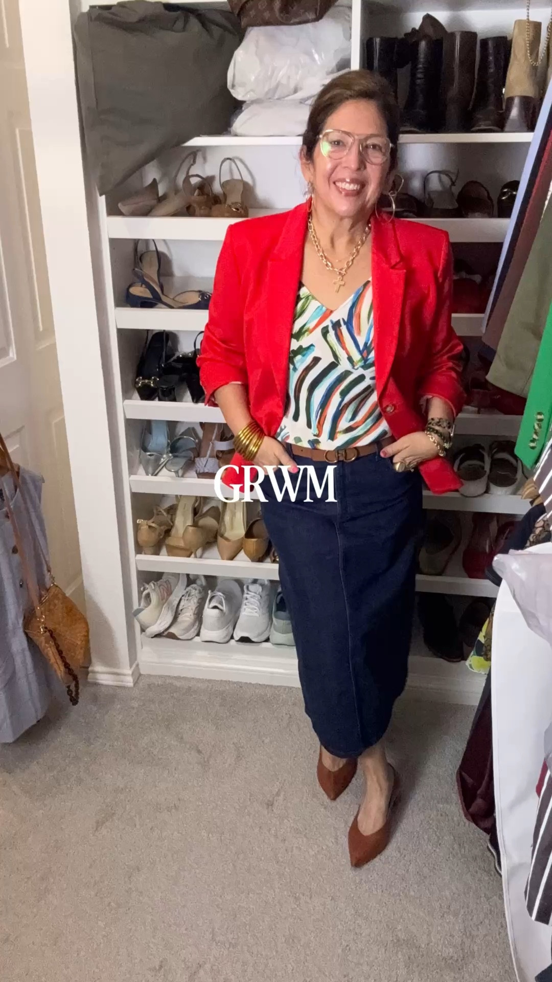 I couldn’t decide between a red or a green jacket today. Getting ready for my day of meetings. 
Wearing what’s comfortable and makes me feel and look pulled together  

#LTKdayinmylife #LTKootd #LTKgrwm