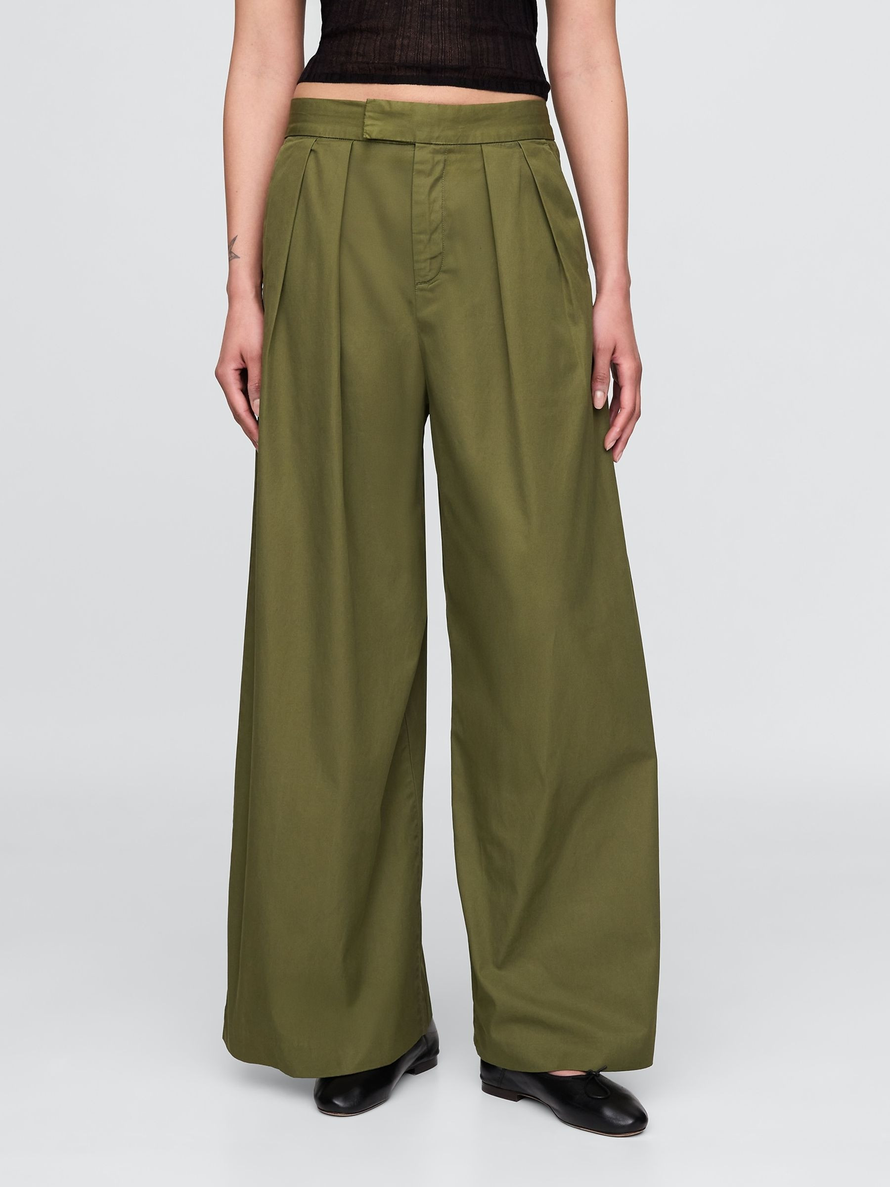 Olive Green Cotton High Waisted Pleated Wide-Leg Chino Trousers | Gap | GAP UK