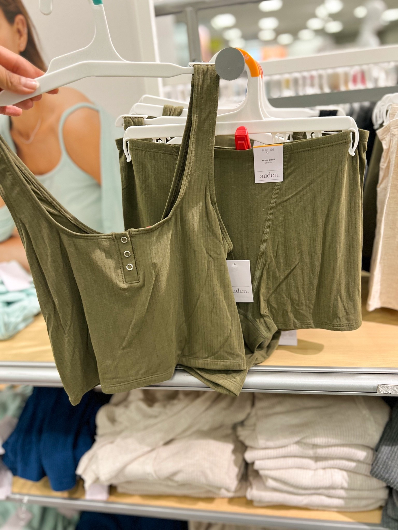 20% off Auden 

Comfy, intimates, loungewear, pjs

#LTKSaleAlert