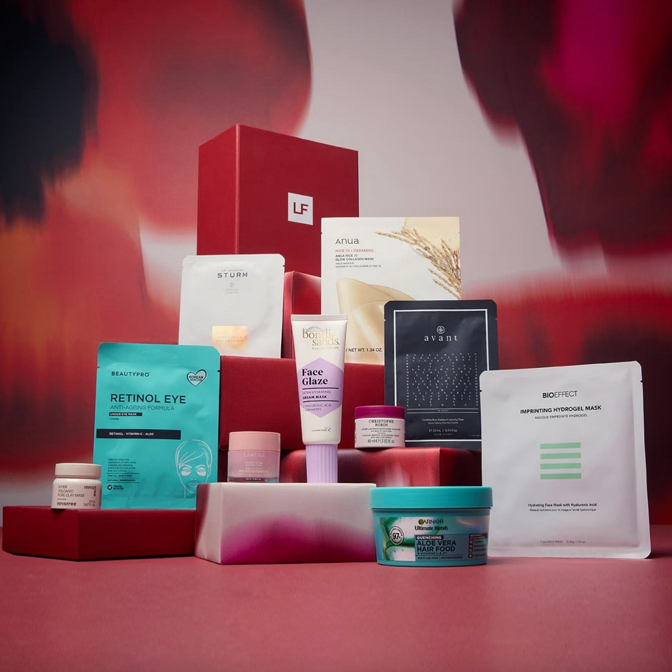 LOOKFANTASTIC The Mask Edit 

#LTKbeauty