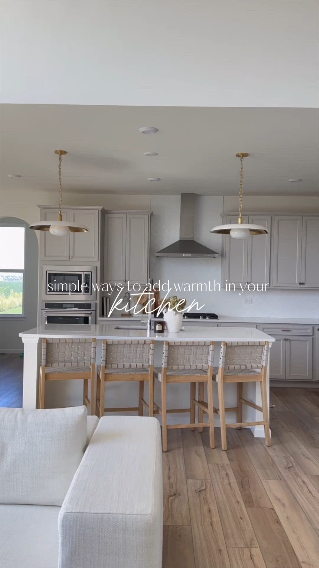 Ways to add warmth in your kitchen ✨✨

Pendant lights- candle warmer- neutral rug - florals 

#LTKFallSale #LTKSeasonal #LTKHome