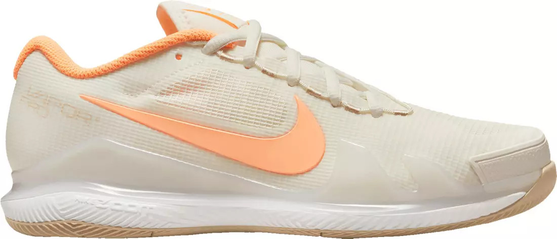 Nikecourt Women's Air Zoom Vapor Pro Hard Court Tennis Shoes | Dick's Sporting Goods