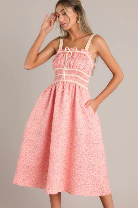 Midi floral dress
Summer outfit 

#LTKSeasonal