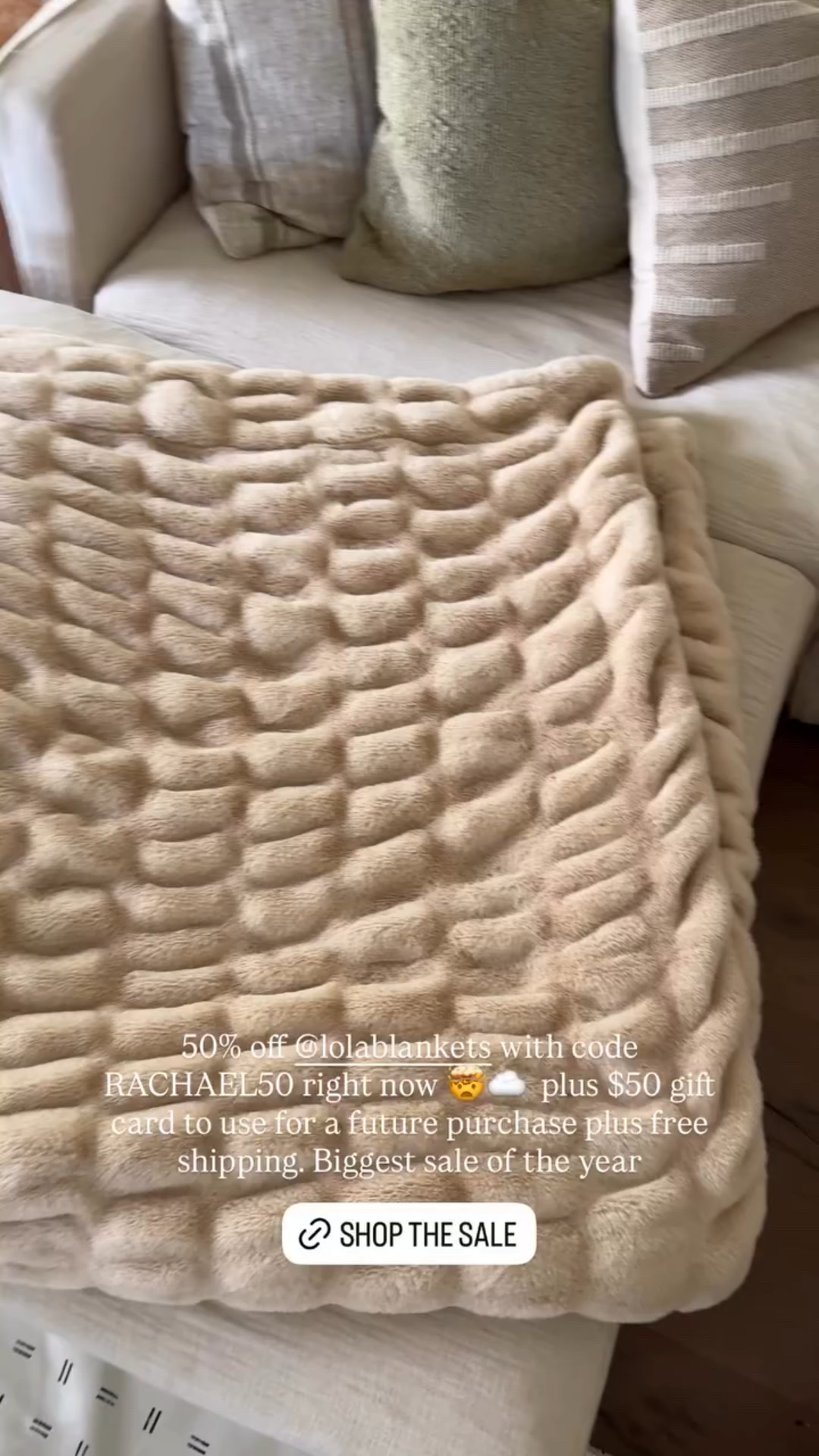 BEST. BLANKET. EVER! Go read the thousands of reviews from other people like me who are 100% obsessed with this 😍

50% off your Lola Blanket with code RACHAEL50 right now ☁️ plus $50 gift card to use for a future purchase plus free shipping. Biggest sale of the year!’

#LTKSaleAlert #LTKHome
