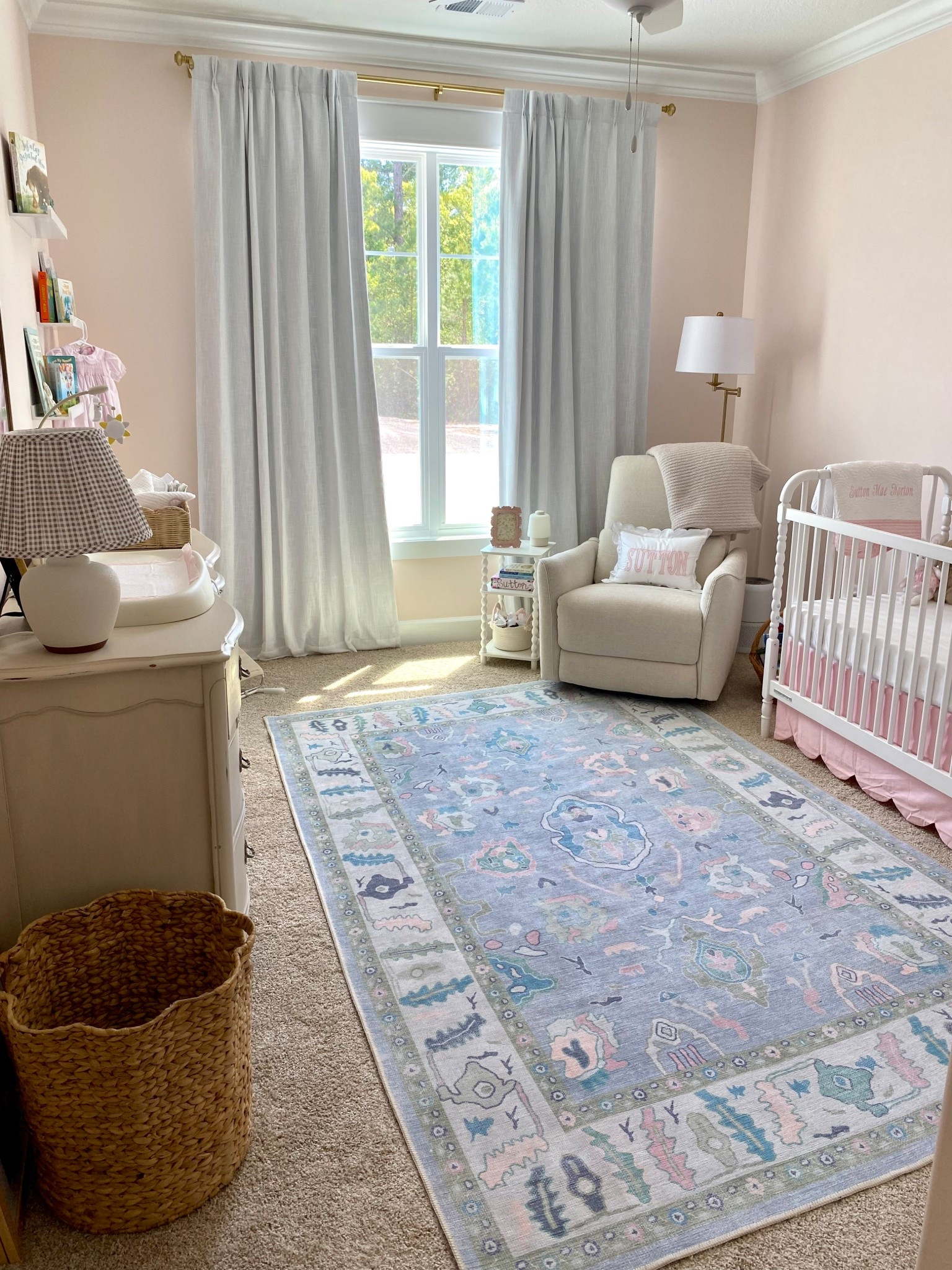 Nursery is still a work in progress (we moved in 2 days before baby girl was born!), but it makes my heart happy every time I walk in here 🥹💓