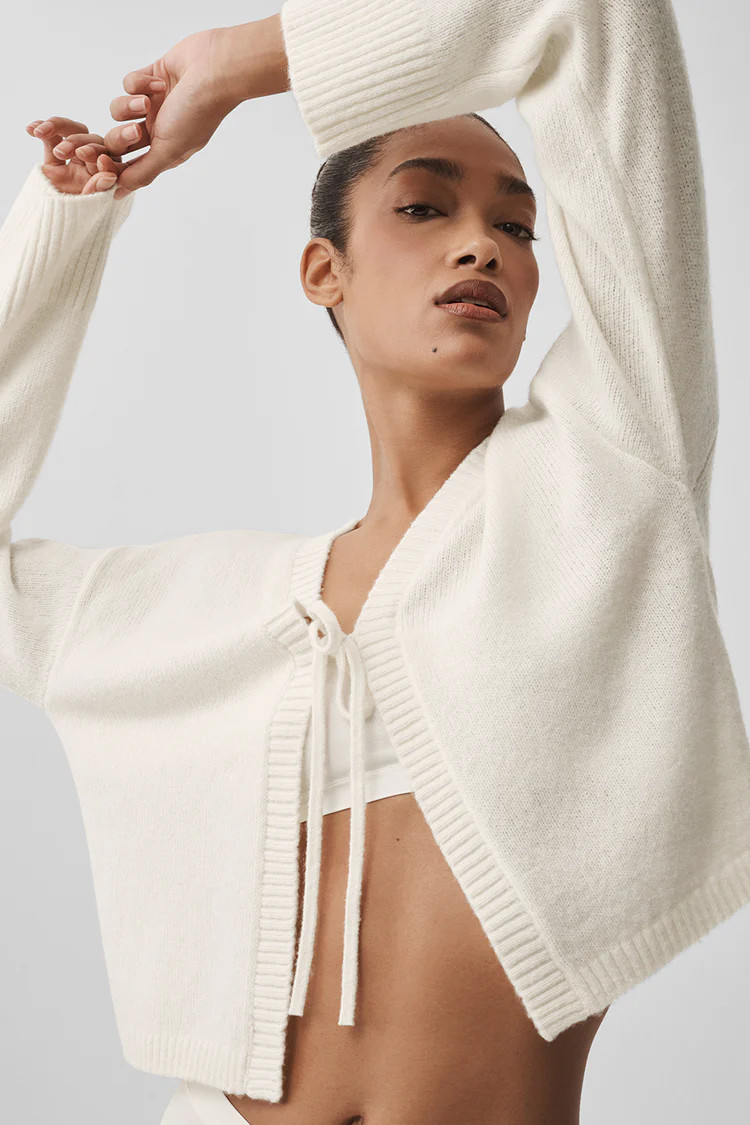Wool Cashmere New Class Tie Cardigan | Alo Yoga (US)