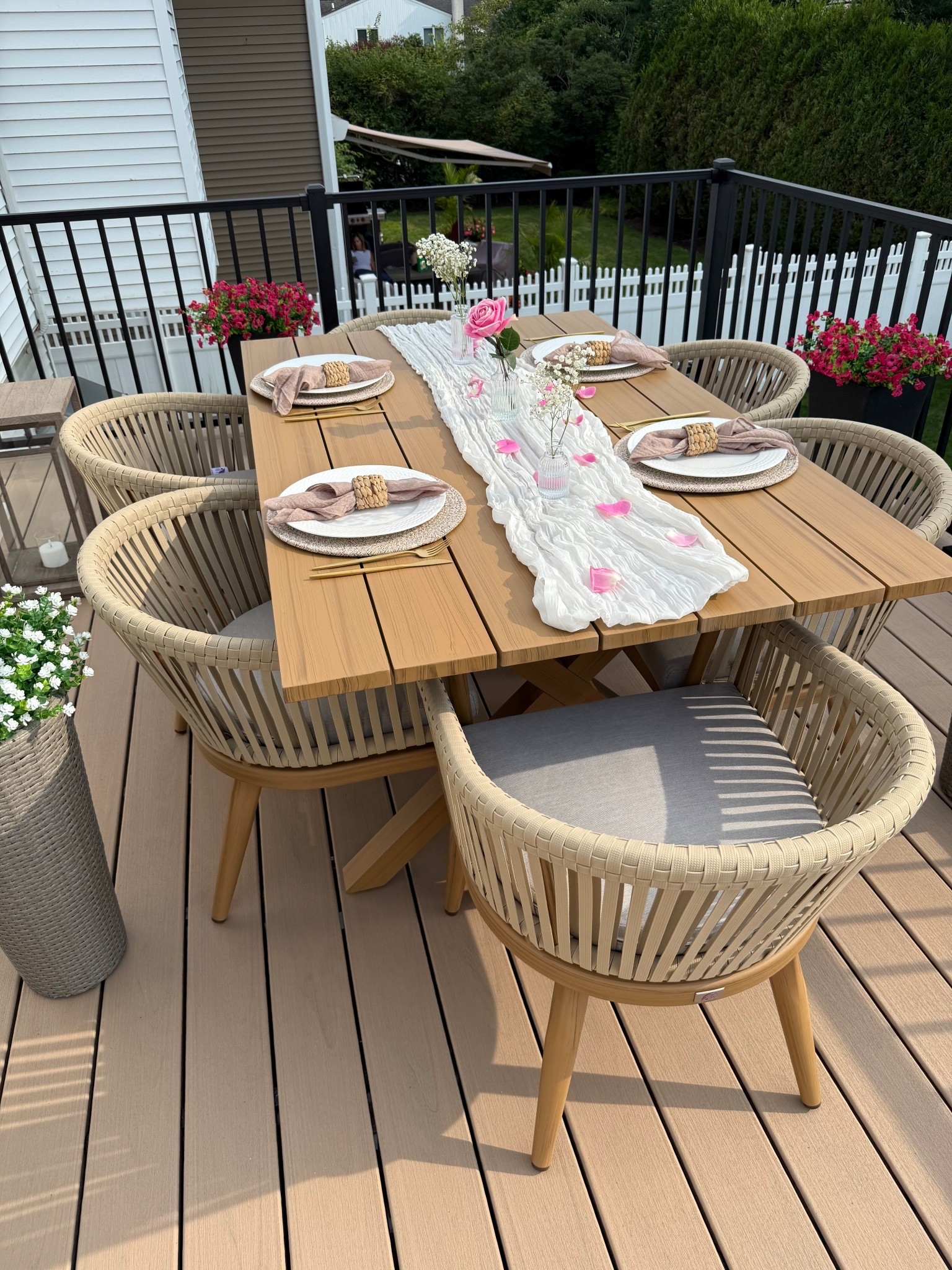 Outdoor furniture ✨ aluminium outdoor dining table 🙌🏼 today sharing my favorite outdoor space with you ❤️

#LTKSaleAlert #LTKSeasonal #LTKHome