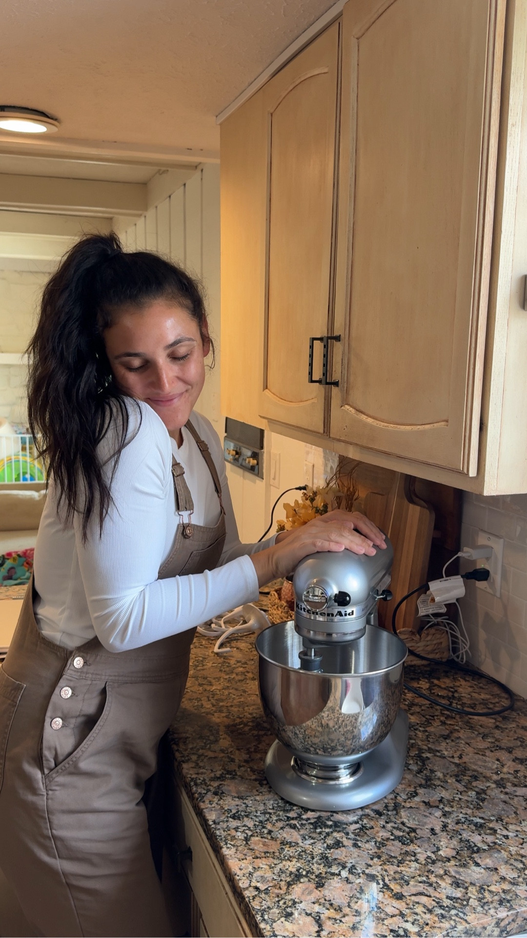 So excited to use the KitchenAid Mixer this holiday season! 🍪 #LoveQVC #ad @qvc @kitchenaid 

#LTKHoliday #LTKHome #LTKSeasonal