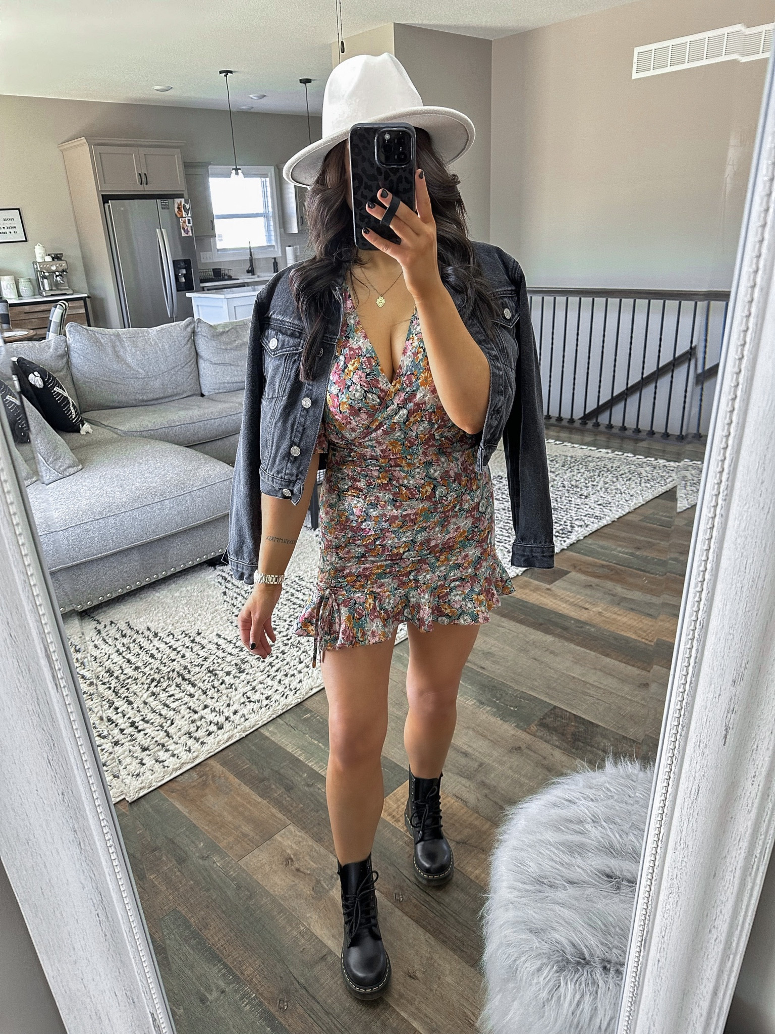 Dress — 4

Doc martens combat boots | floral mini dress outfit | black denim jacket outfit | spring transition outfit | brunch outfit | date night outfit | dinner outfit | floral dresses for spring | doc marten and dress outfit 



#LTKunder50 #LTKstyletip #LTKshoecrush