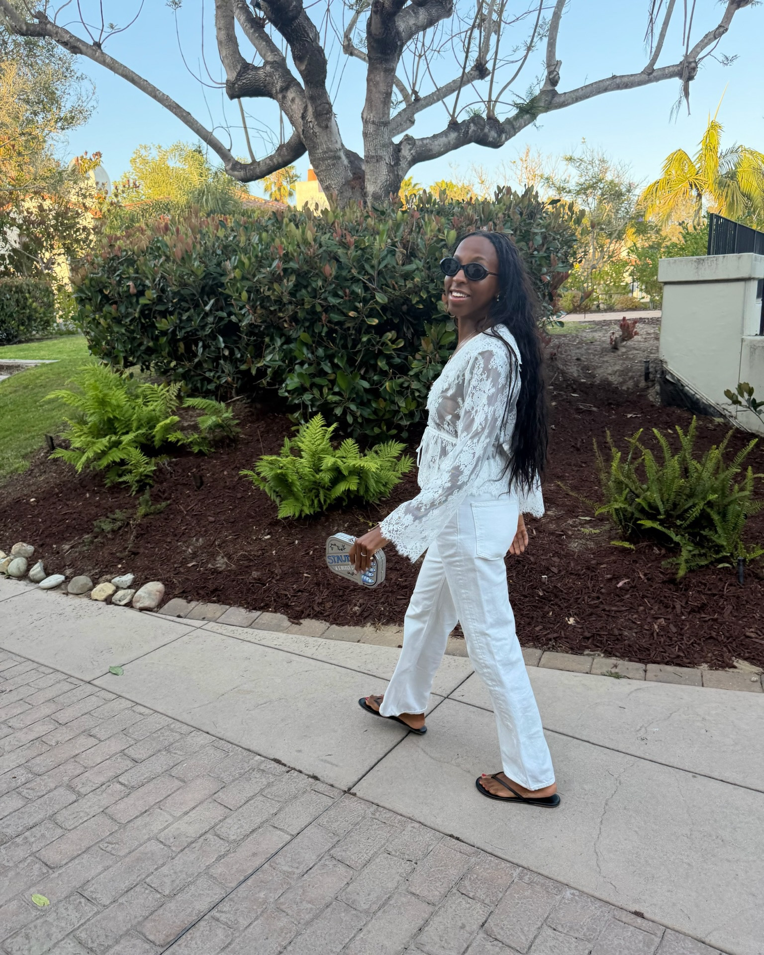 An all white outfit of the night in Santa Barbara 🤍

#LTKootd