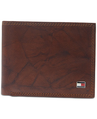 Men's Traveler RFID Extra-Capacity Bifold Leather Wallet | Macy's