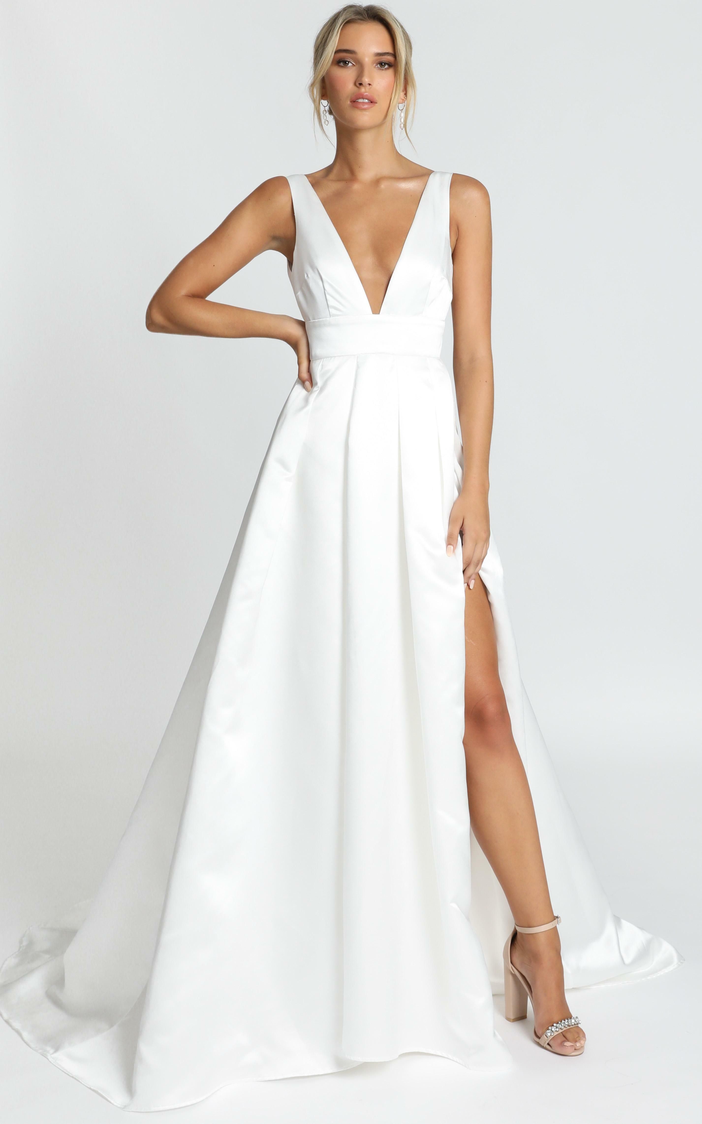 Eyes Of The Beholder Gown in White | Showpo | Showpo - deactived