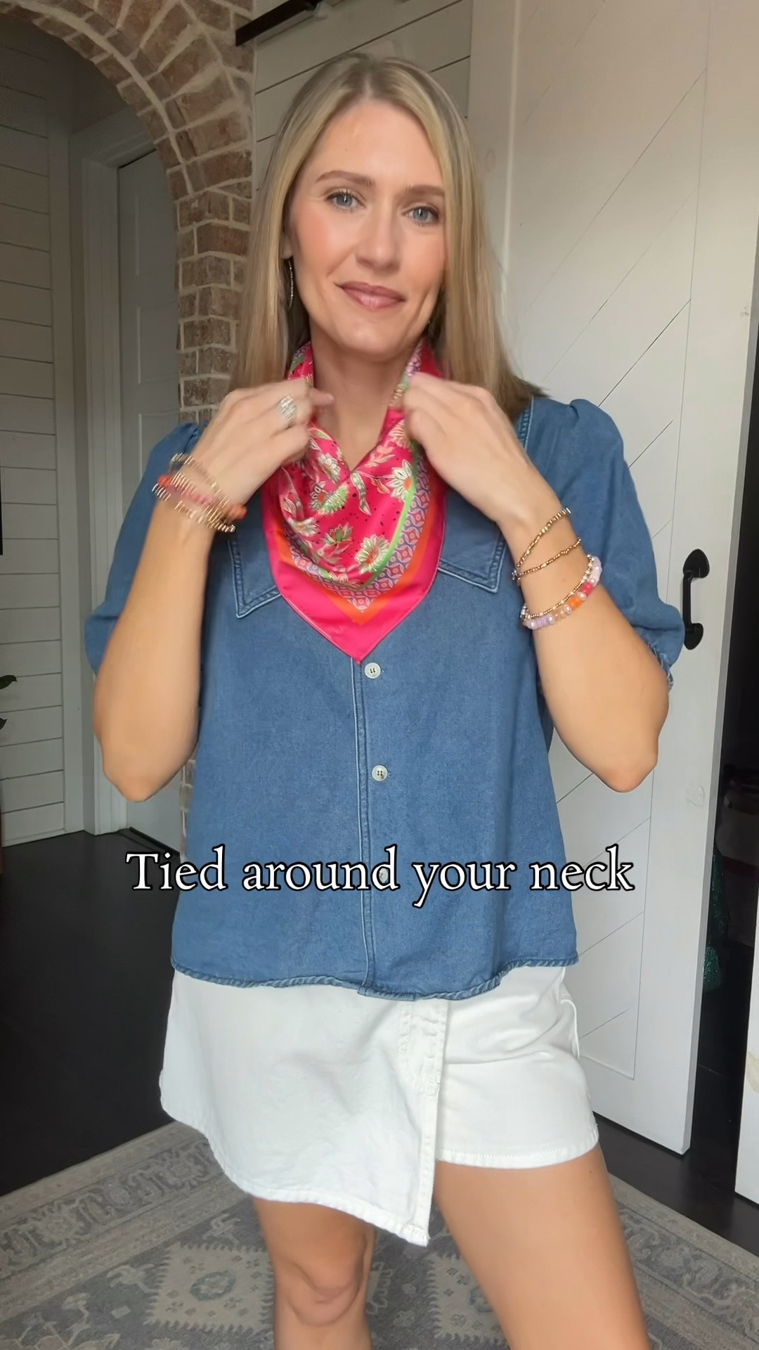 3 ways to style a silk scarf! I’m in my silk scarf era for sure🤩

#scarf #neckscarf #amazonscarf #momstyle 

#LTKPetite