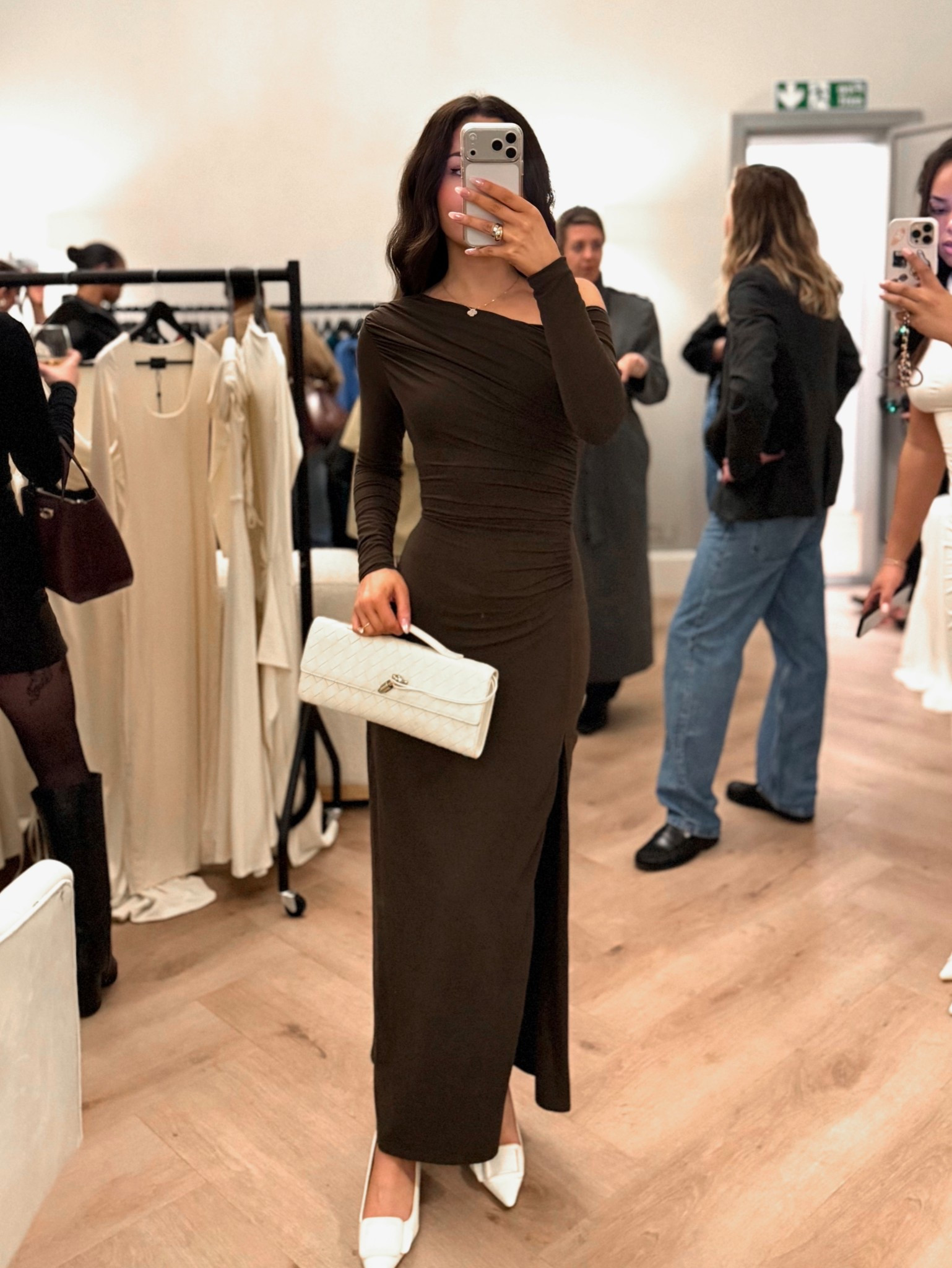 The way this dress contours is like no other 😮‍💨 Fabric is INCREDIBLE. Thank me later!

#LTKstyletip #LTKwedding #LTKdresses