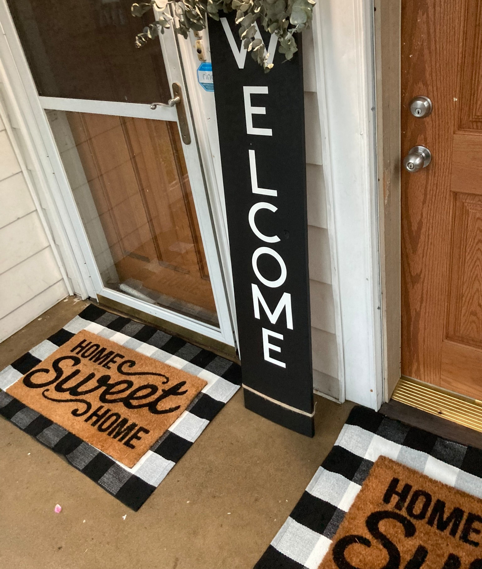Simple farmhouse porch refresh ✨ Layered rugs and a welcome sign to instantly elevate the entry. Linking the rugs and sign.

#LTKmomlife #LTKHome #LTKdayinmylife