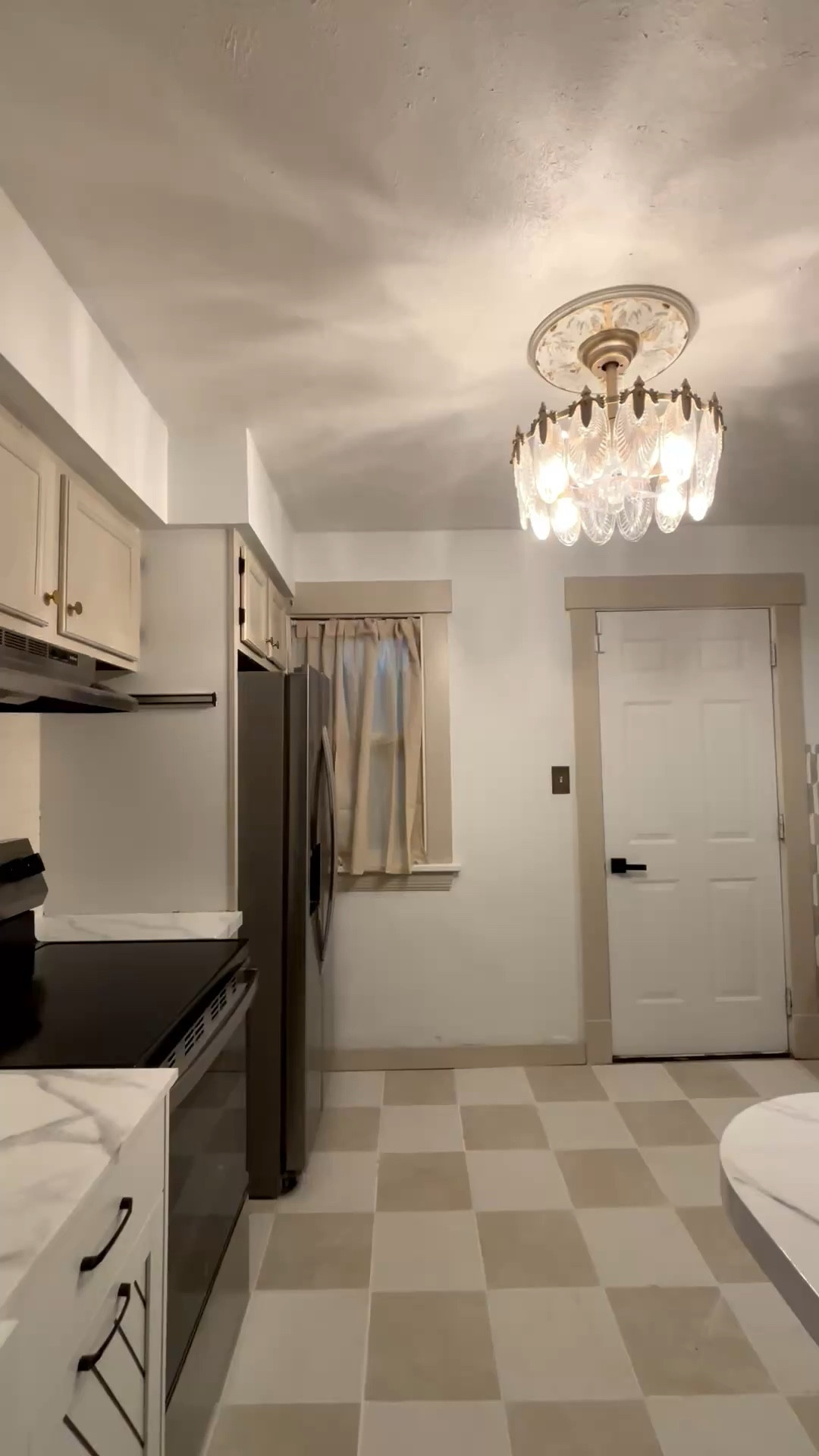 Elegance and character in the kitchen from @Wayfair @Lowe's 

#LTKHome #LTKvlog