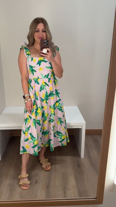 Super fun lemon print dress for summer! I’m wearing 6! 

#LTKSeasonal #LTKFindsUnder50 #LTKSaleAlert