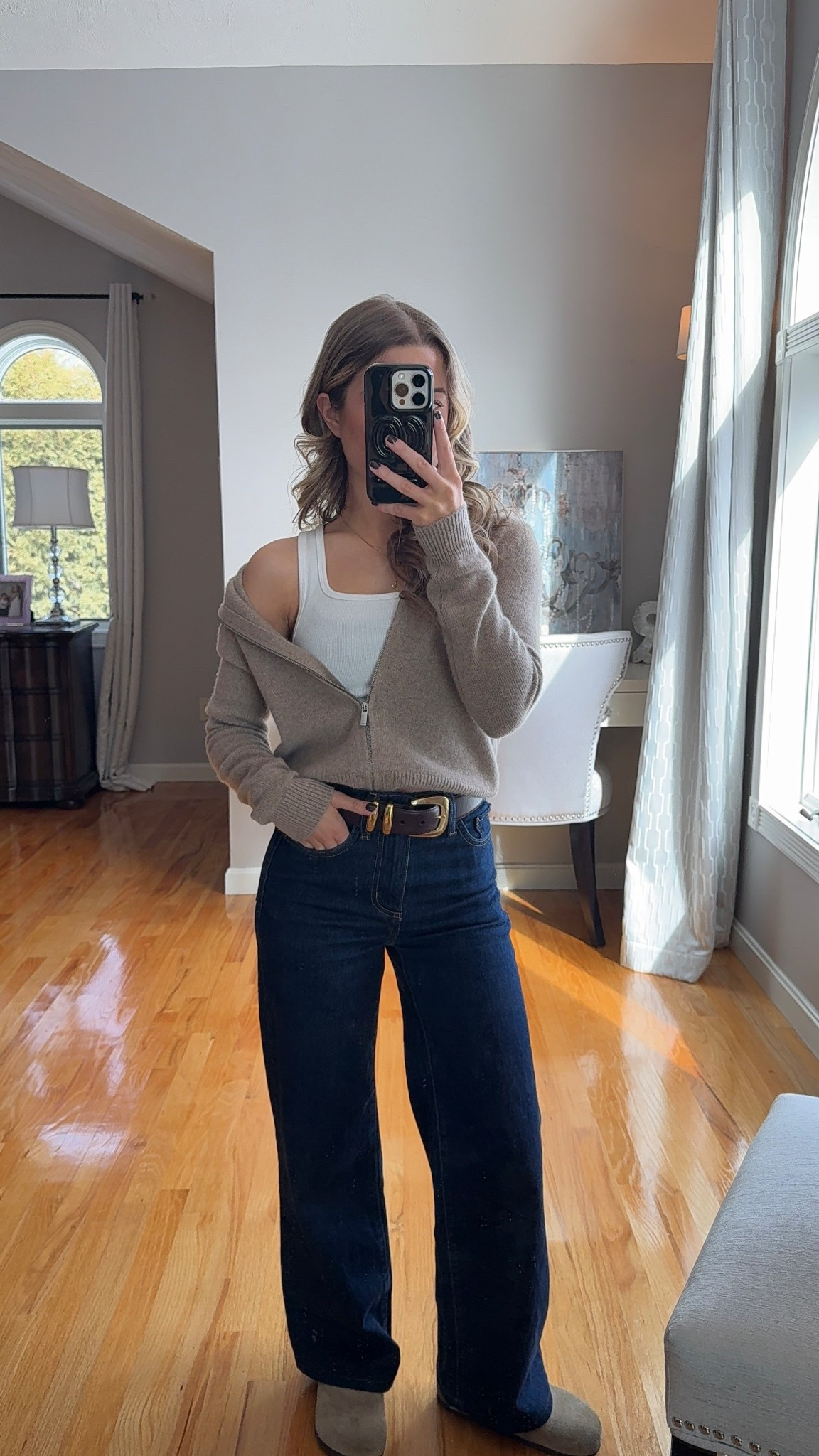  xs in tank and hoodie, 23 in jeans 

#LTKSeasonal #LTKootd #LTKU