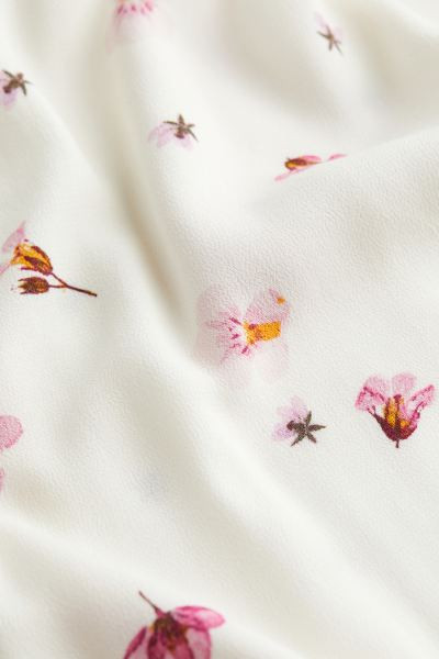 MAMA Flounced Dress - Cream/floral - Ladies | H&M US | H&M (US + CA)