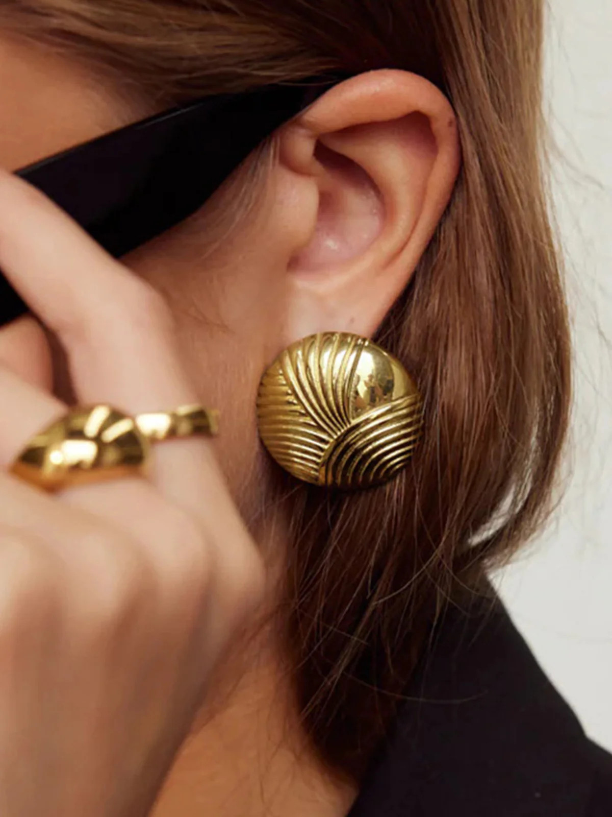 Ripple Oblate Earrings | Commense