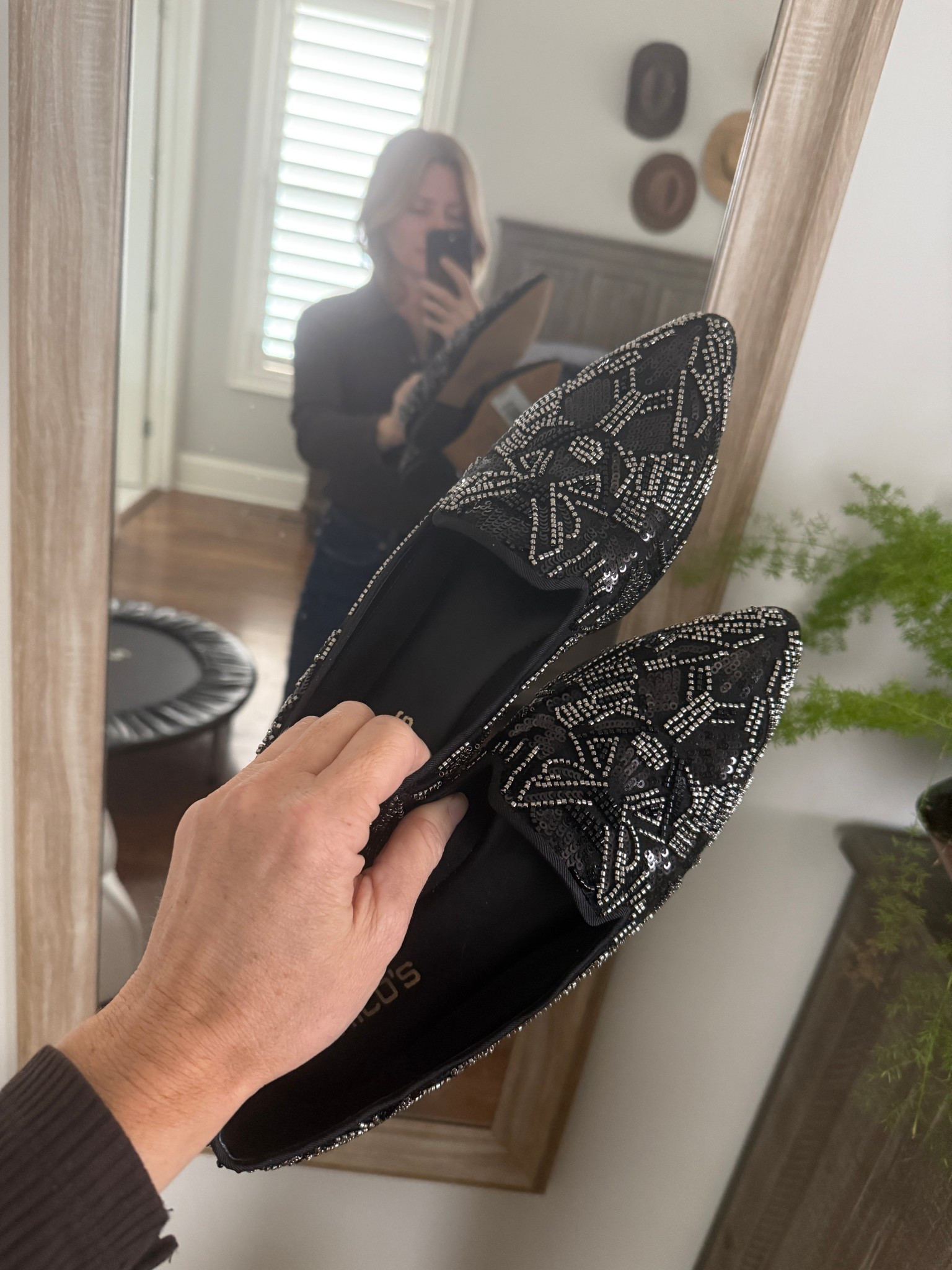 Cute flats for the holidays! 

#LTKFindsUnder100 #LTKU #LTKHoliday