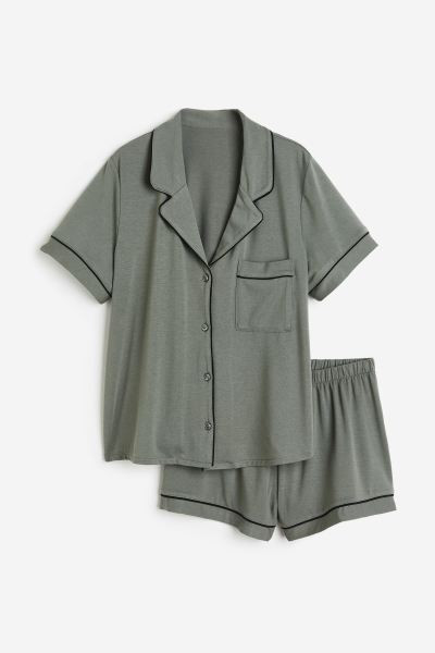 Pyjama shirt and shorts | H&M (UK, MY, IN, SG, PH, TW, HK)