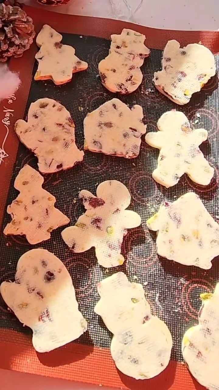 Bake delicious Cranberry Pistachio Shortbread this season! 🍪✨ Shop my top baking tools to make this festive treat perfect for holiday gatherings. 

 #LTKGiftGuide #LTKHoliday #LTKWatchNow