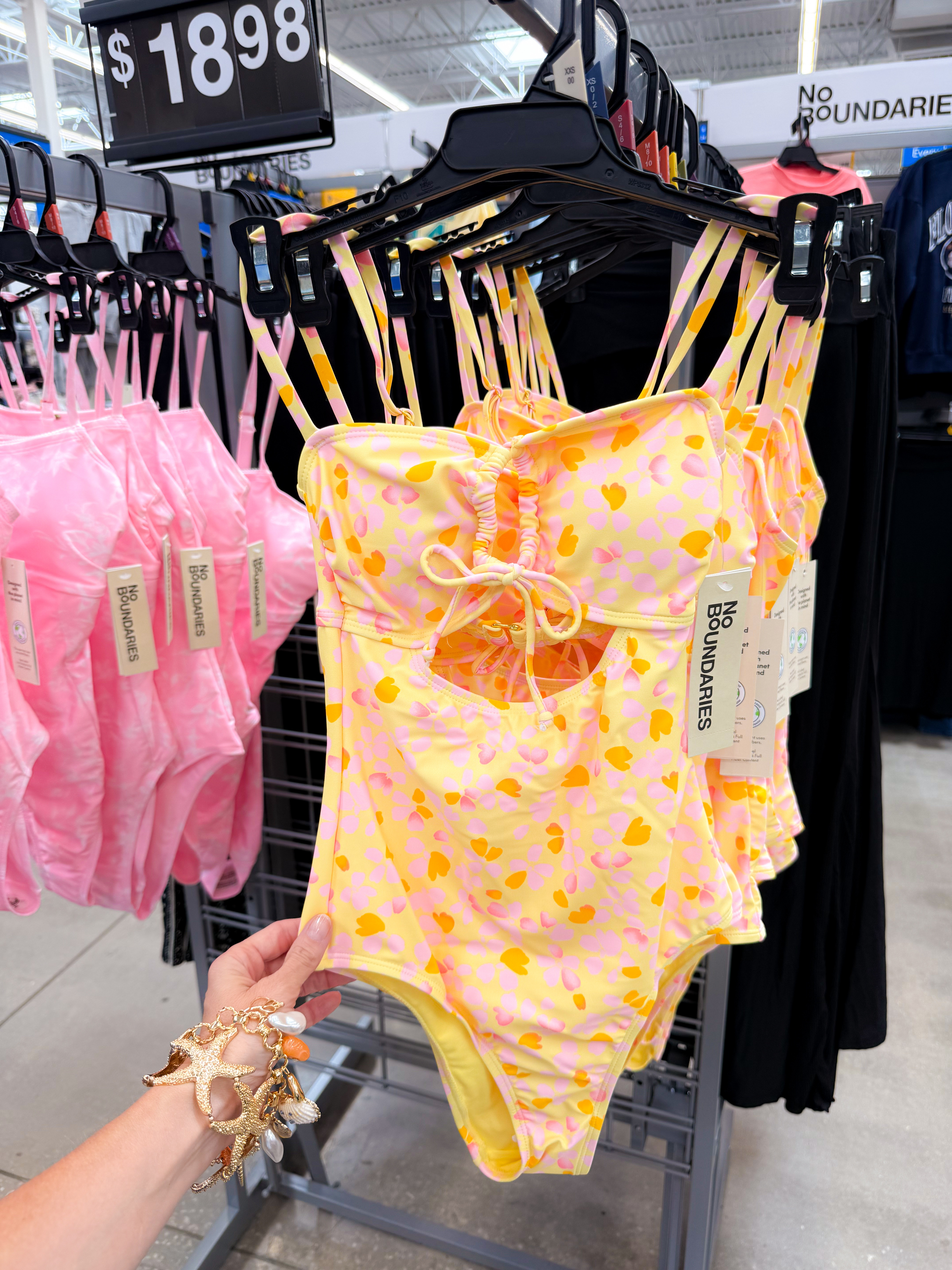 One piece swimsuit at Walmart 

#LTKStyleTip #LTKSeasonal #LTKSwim