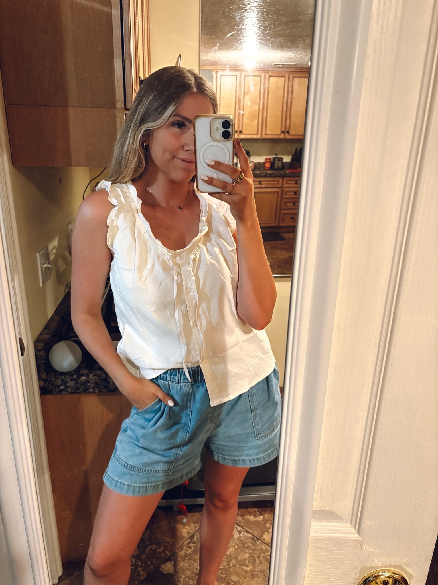 Loving this top! True to size

#LTKootd #LTKmomlife