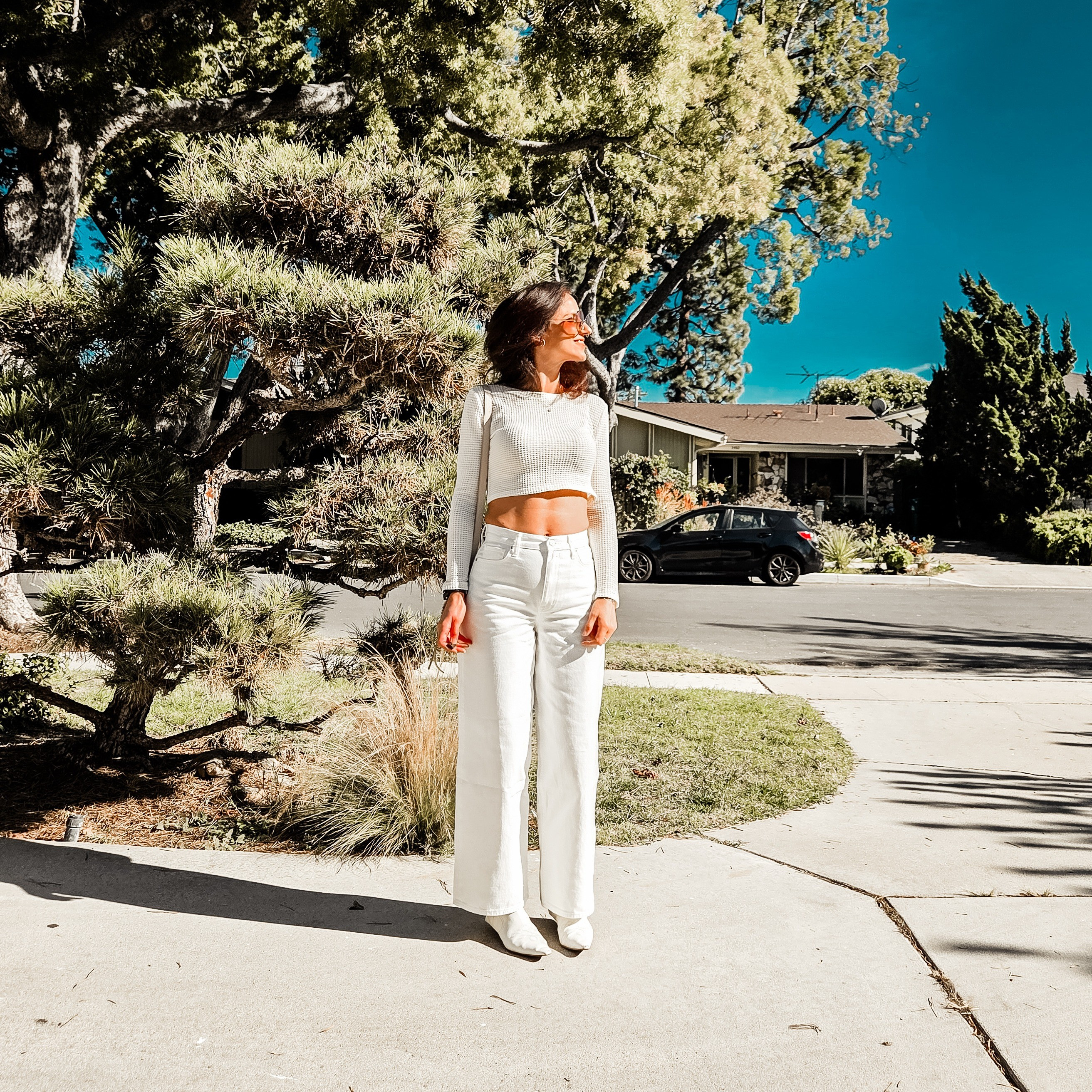 These wide-leg white jeans are so it! 🤍🤍🤍👖🫶🏼 Comfy and mega cute! 

#LTKootd #LTKOver40 #LTKTall