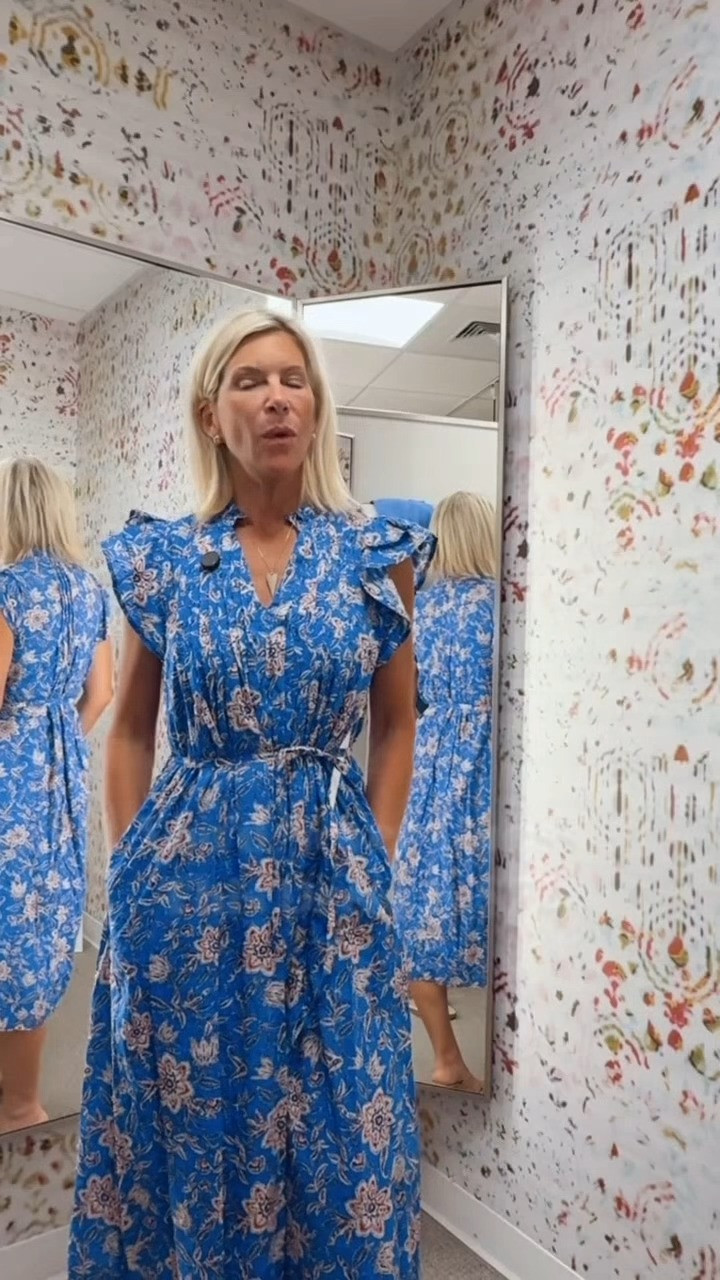 This might be one of the best dress finds from the Nordstrom Anniversary Sale. It looks incredibly high-end, feels beautiful on, and at $72, it's hard to pass up.

#LTKSaleAlert #LTKgrwm
